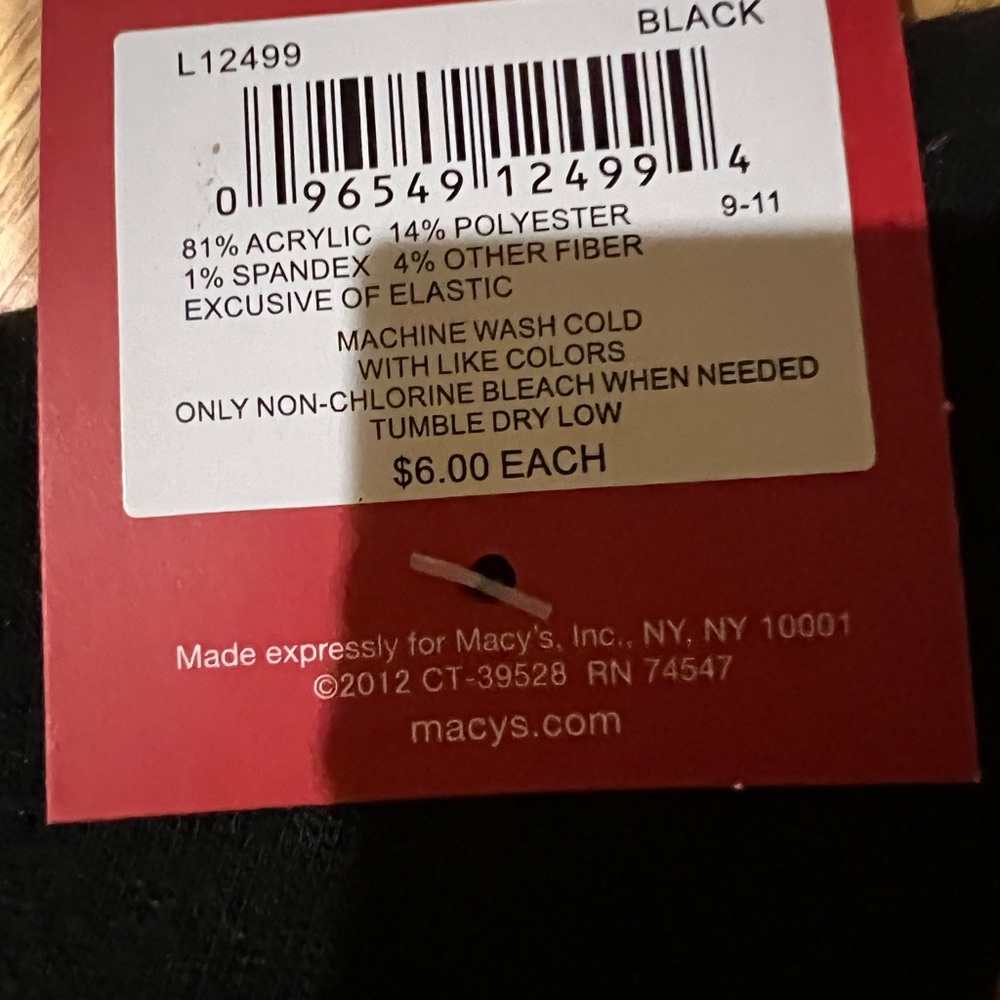 Unisex crew socks seasonal with sparkly word “cheers” from macys size 9-11 women